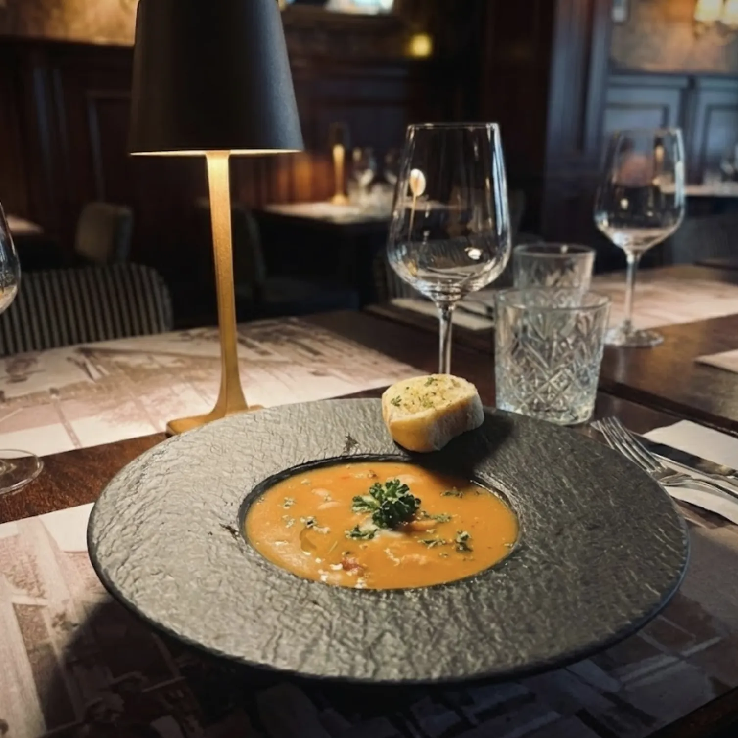 Dining atmosphere
